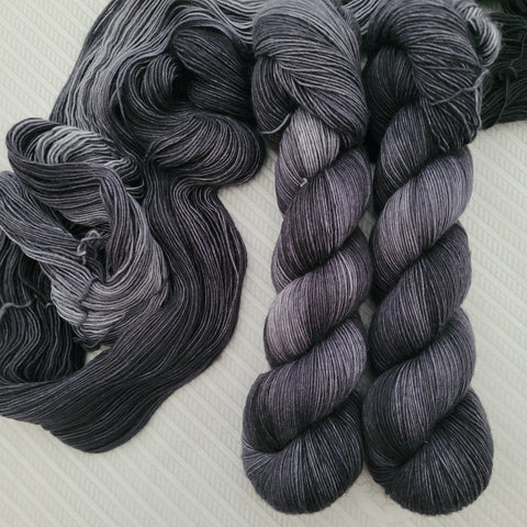 Greymouth - Merino Singles 4ply yarn